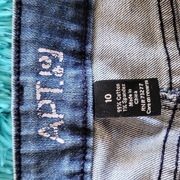 Apt 9 jeweled jeans - Picture 8 of 11